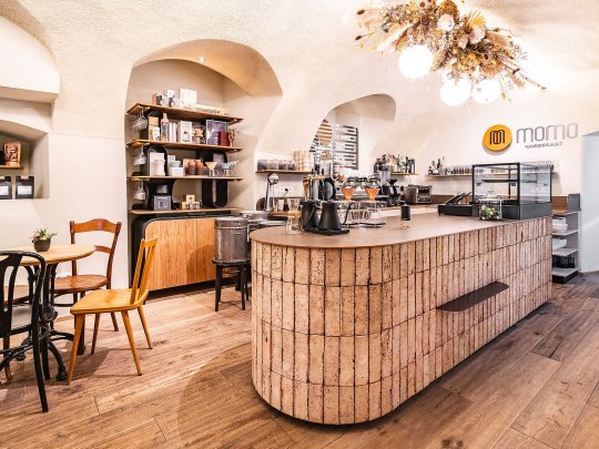 2024 MOMO csm_momo-coffeeart-feldkirch-cafe.jpg
